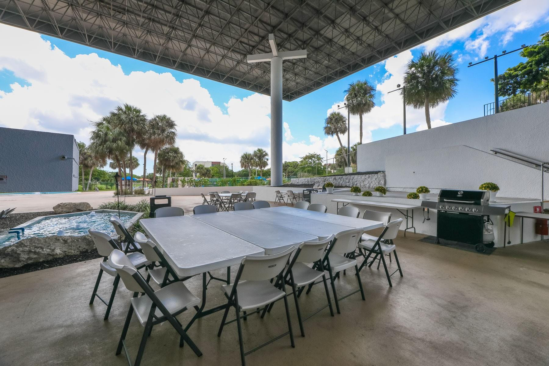 ENVIRON I CONDO 7 AND 8 - Residential Lease
