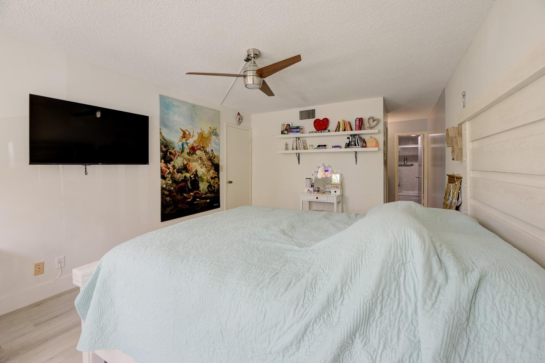 ENVIRON I CONDO 7 AND 8 - Residential Lease