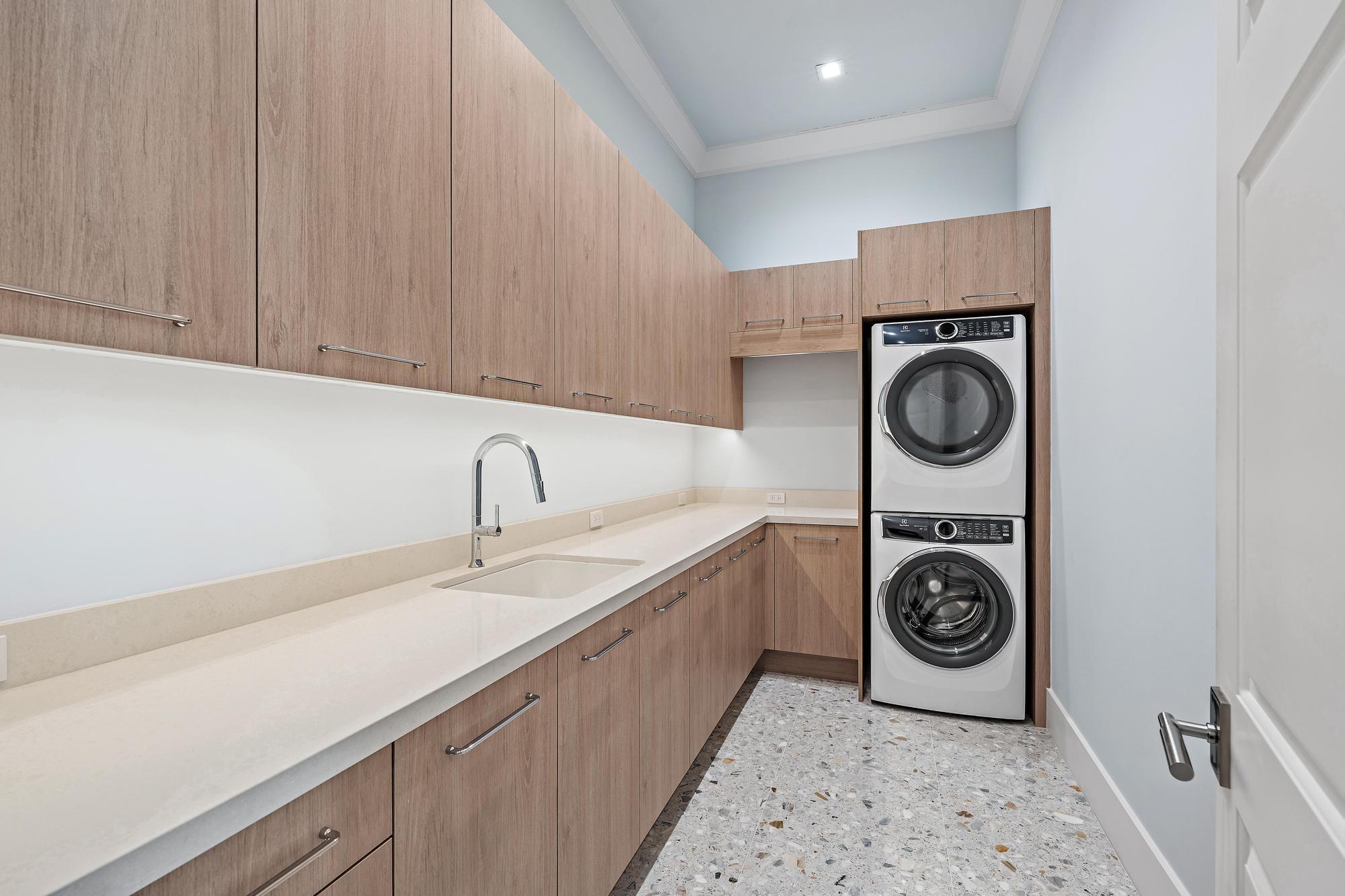 PLACE AU SOLEIL ADDITION - Residential