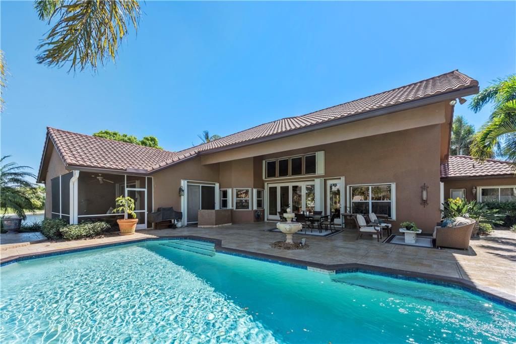 Jacaranda Area 985 97-20 - Residential