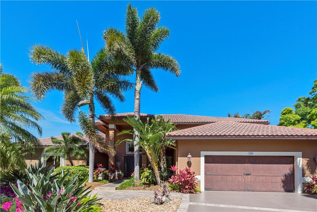 Jacaranda Area 985 97-20 - Residential