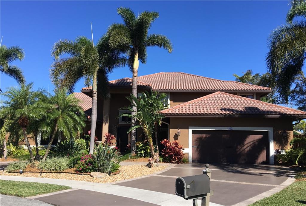 Jacaranda Area 985 97-20 - Residential