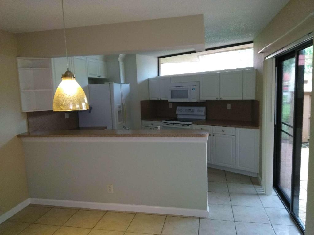 BOCA RIO NORTH - Residential Lease