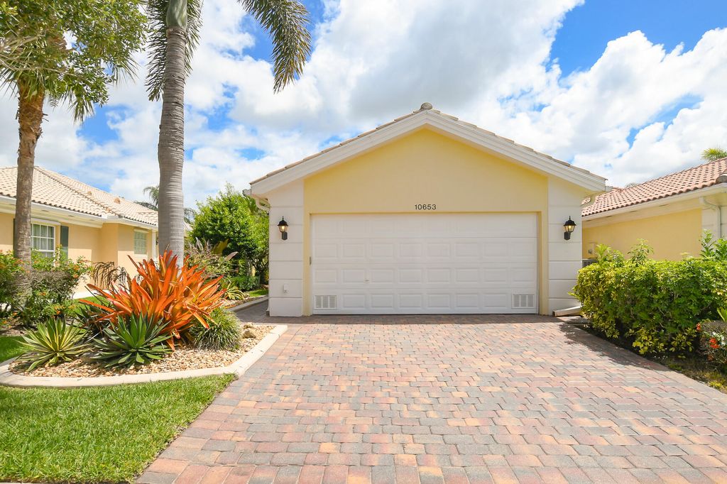 Photo of 10653 SW Hartwick Drive, Port Saint Lucie, FL 34987 (MLS # B26038594)
