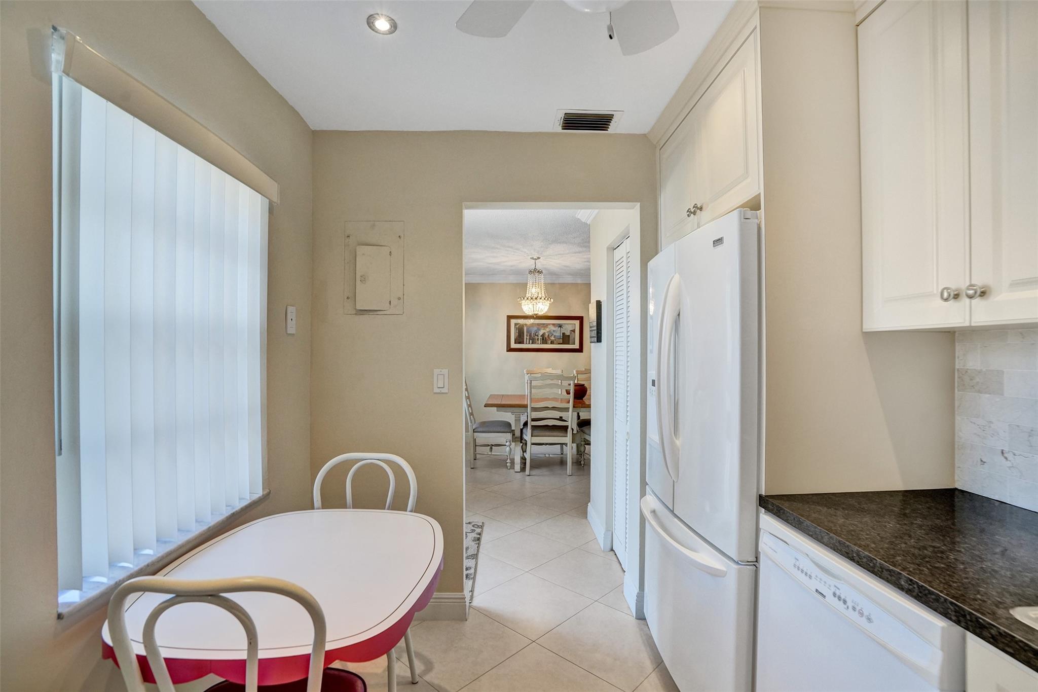 Garnet Condo - Residential