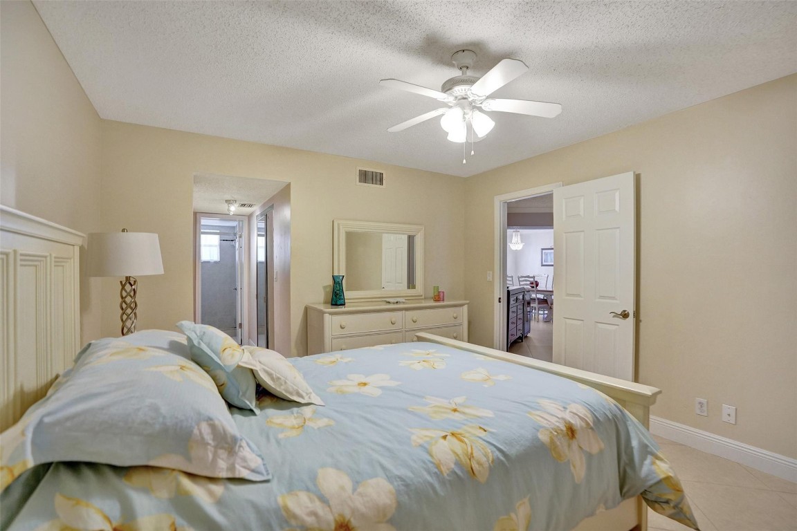 Garnet Condo - Residential