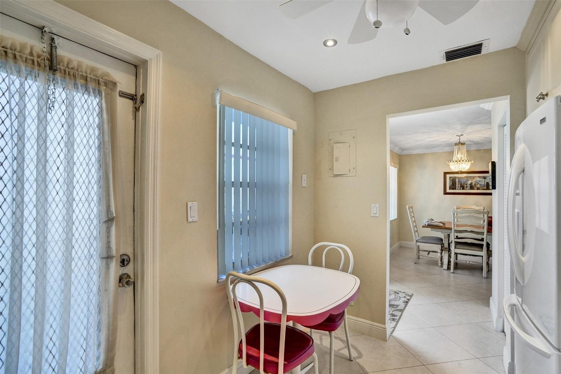 Garnet Condo - Residential