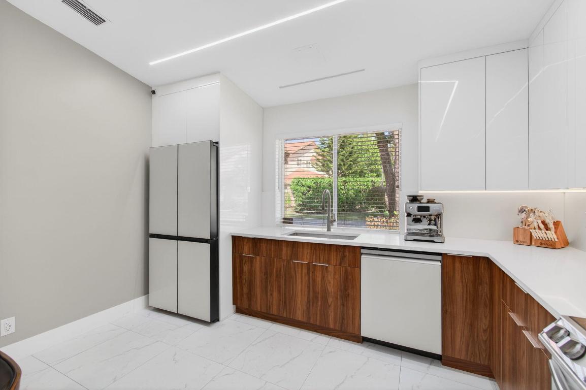 Cortina - Residential