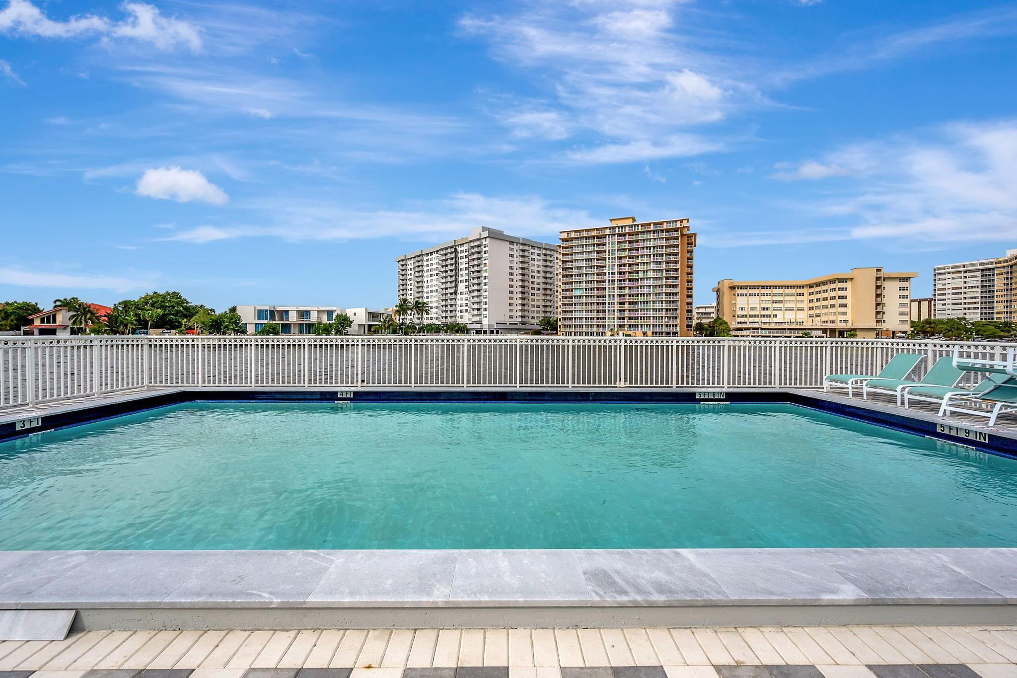 1913 S Ocean Drive 207