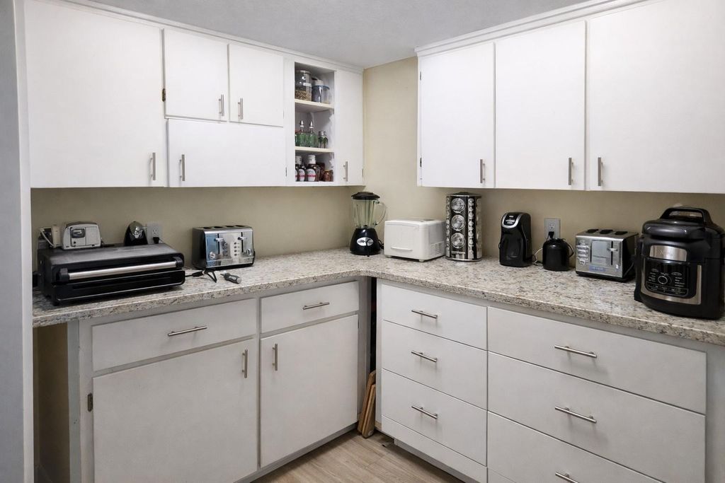 Photo of 728 N Fischer Circle, Sebastian, FL 32958 (MLS # F10552671)