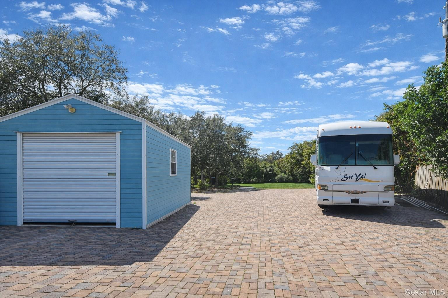 South Moon Under Sub - Residential