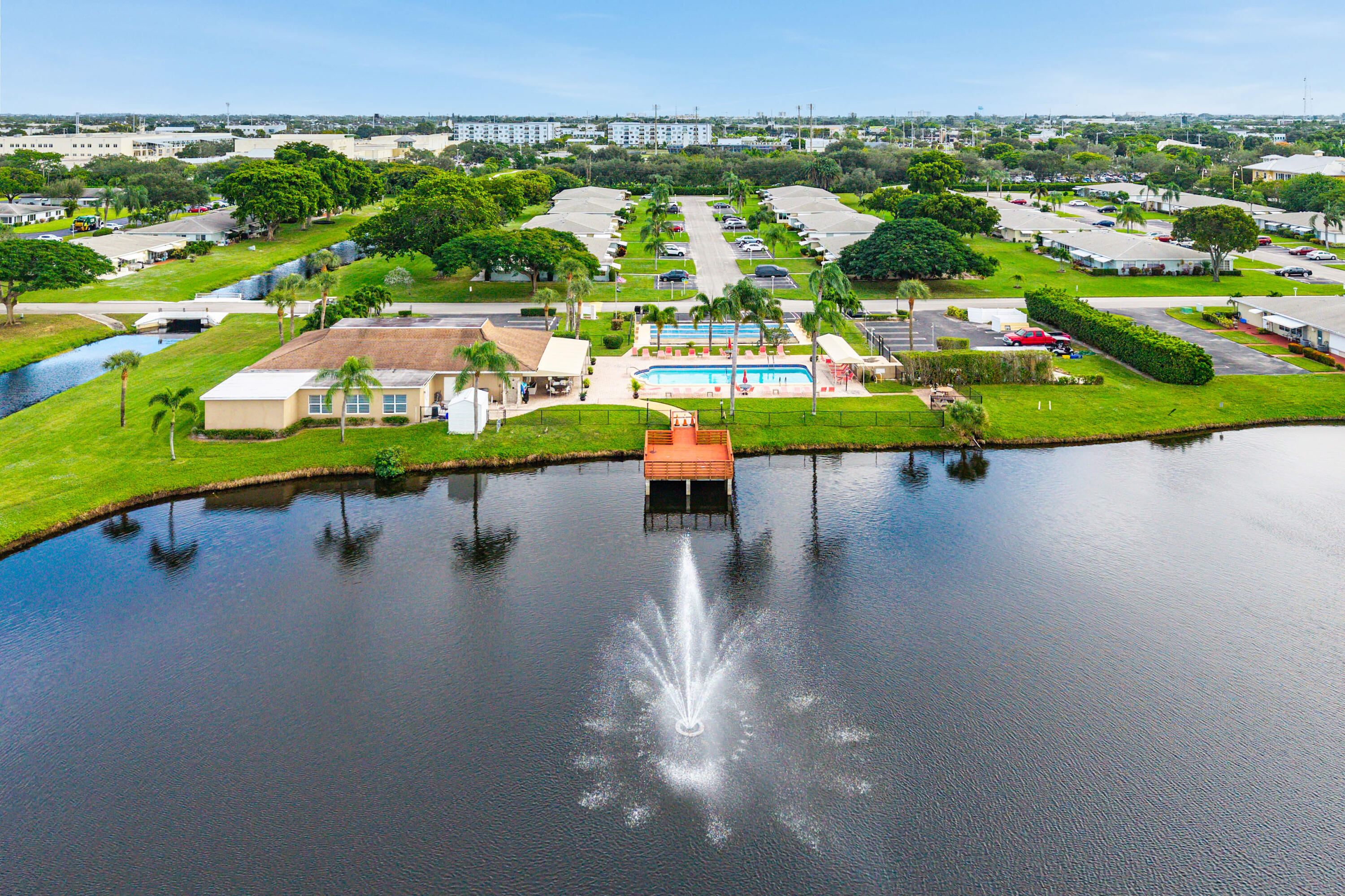 HIGH POINT OF DELRAY BEACH COND SEC II - Residential