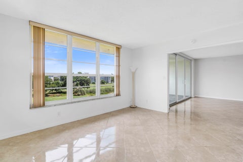 Tiny photo for 2651 S PALM AIRE Drive #410, Pompano Beach, FL 33069 (MLS # B26071967)
