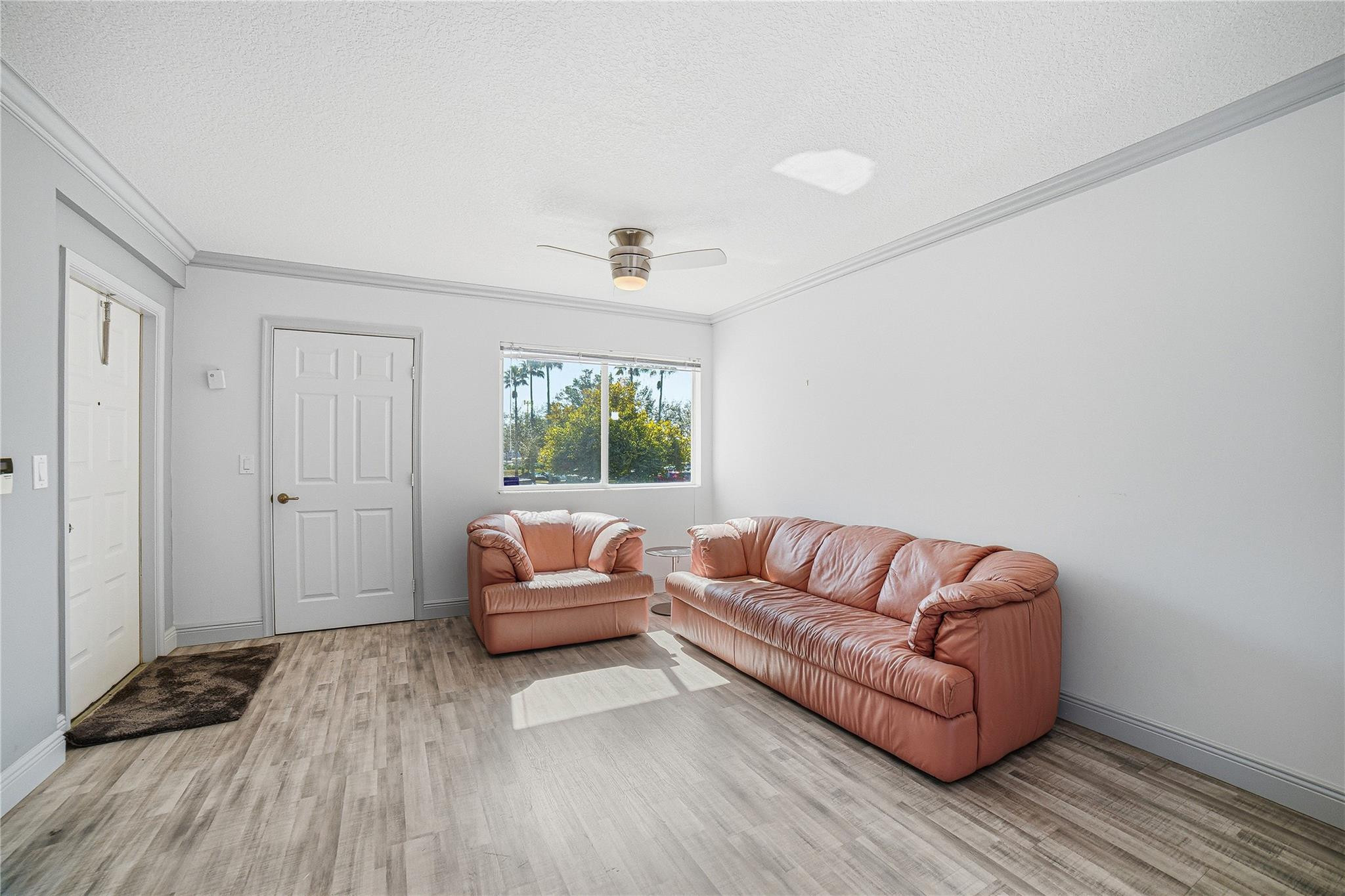 SOUTHAMPTON @ KINGS POINT - Residential