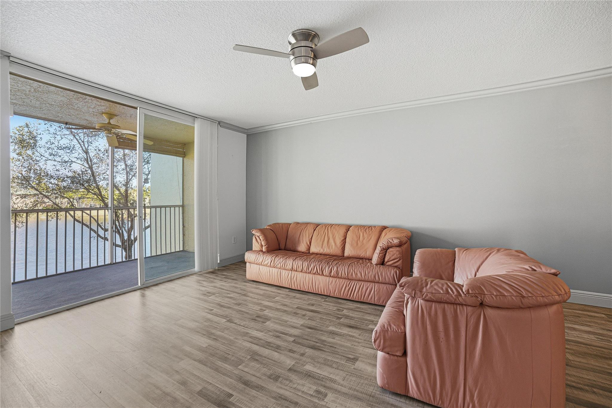 SOUTHAMPTON @ KINGS POINT - Residential