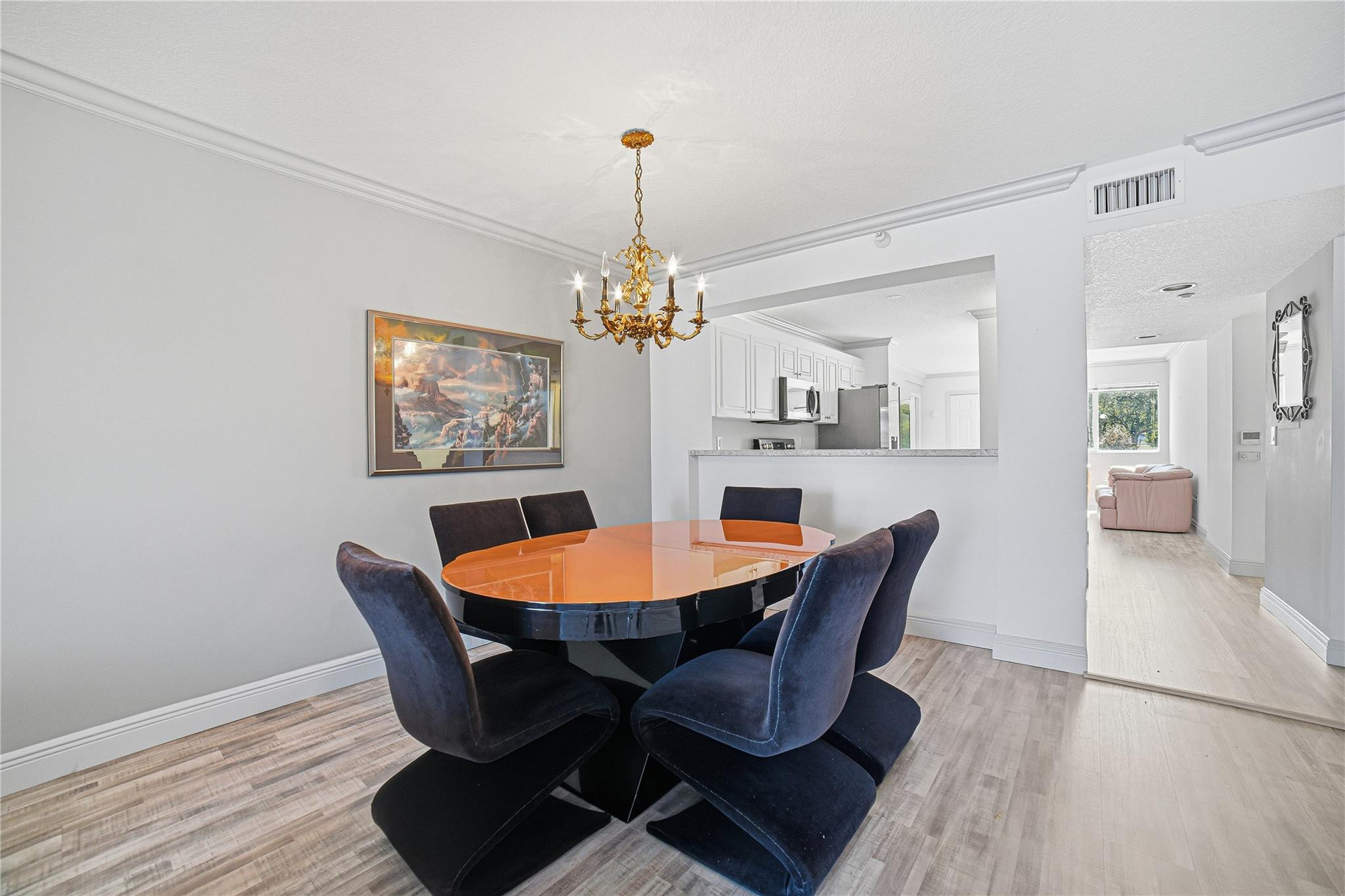 SOUTHAMPTON @ KINGS POINT - Residential