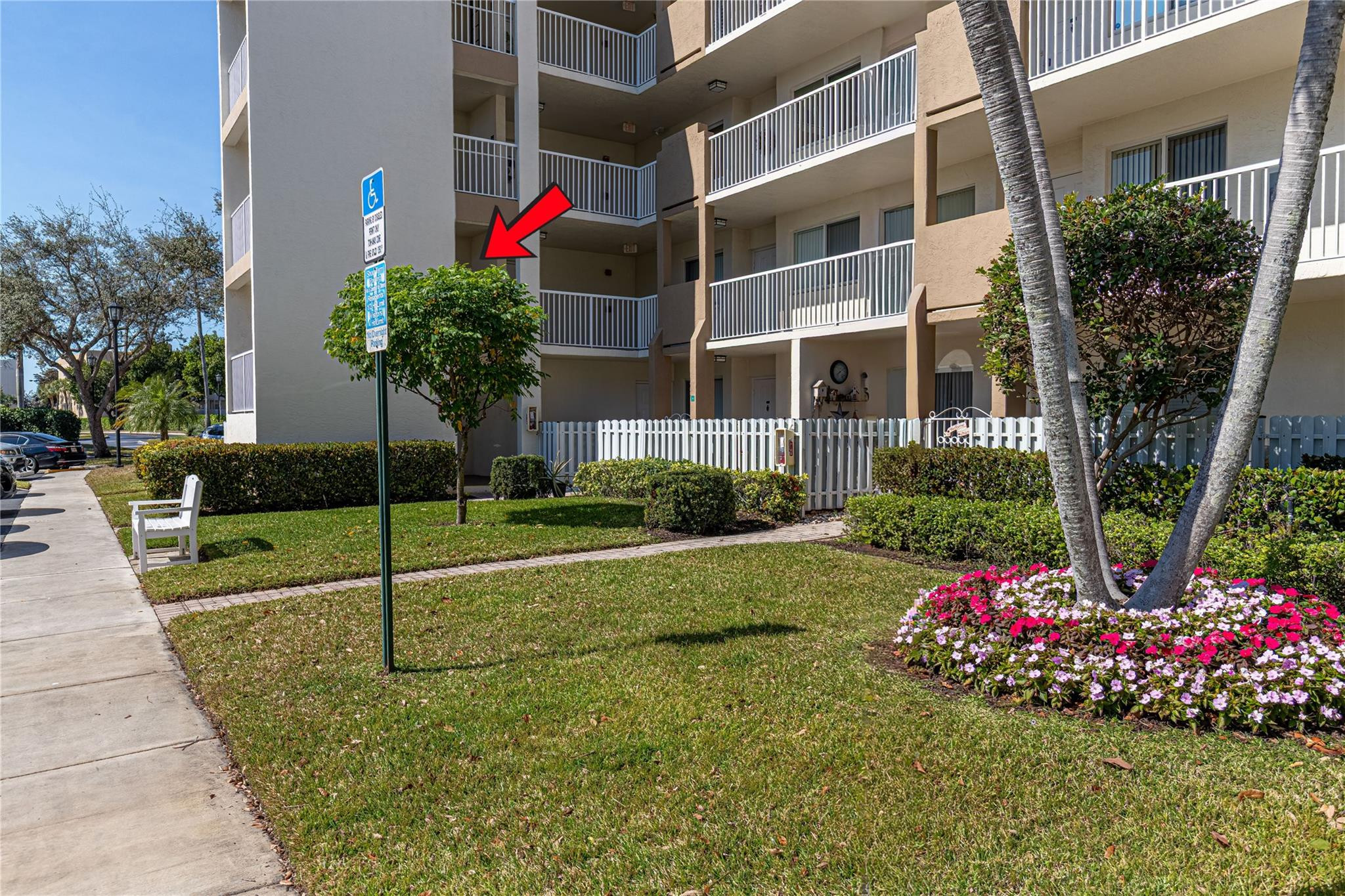 SOUTHAMPTON @ KINGS POINT - Residential