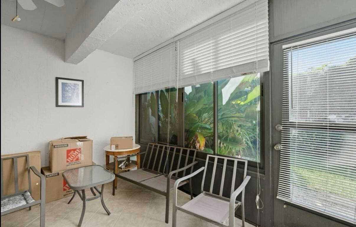 WELLINGTON PLACE OF WELLI - Residential Lease