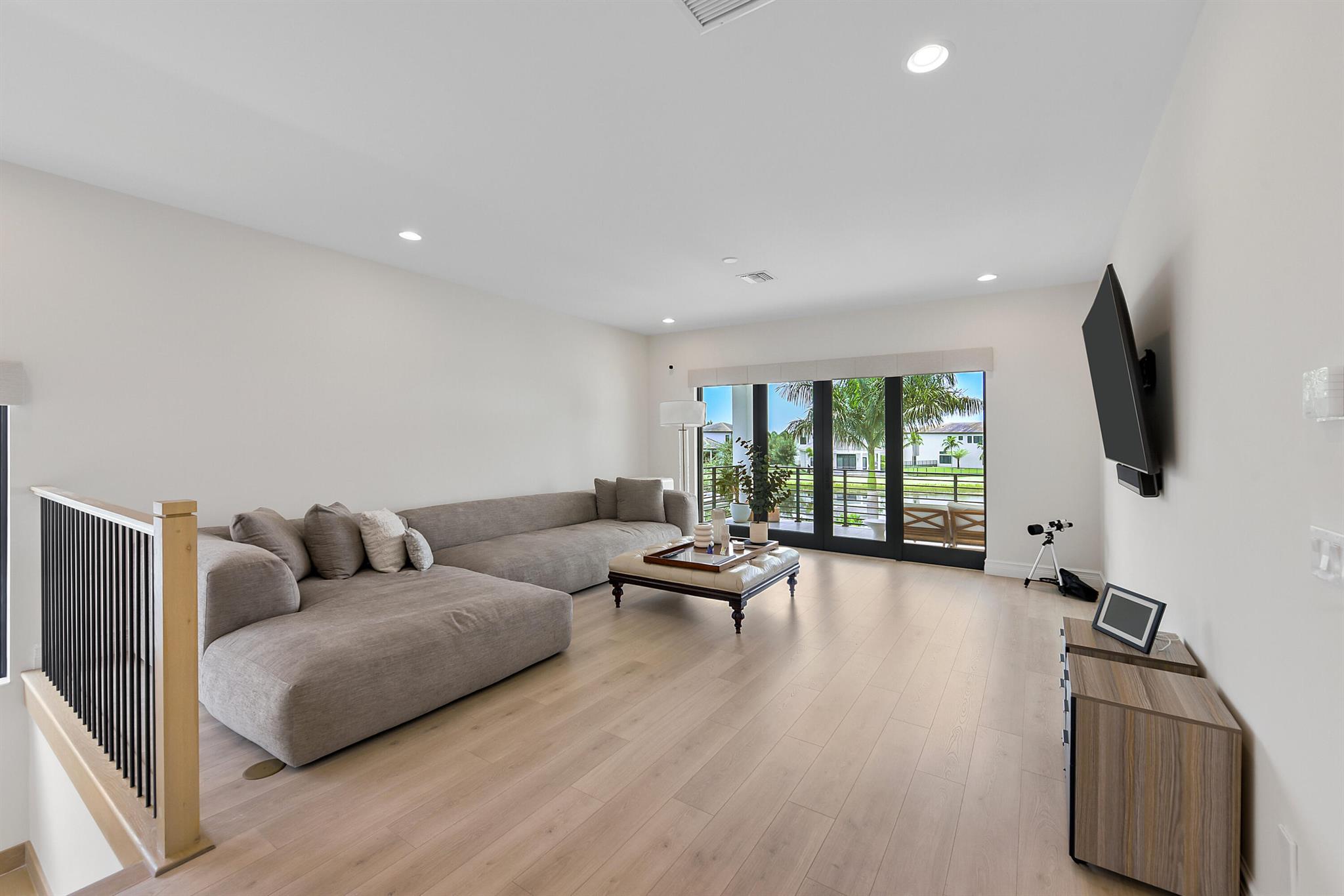 BOCA BRIDGES - Residential