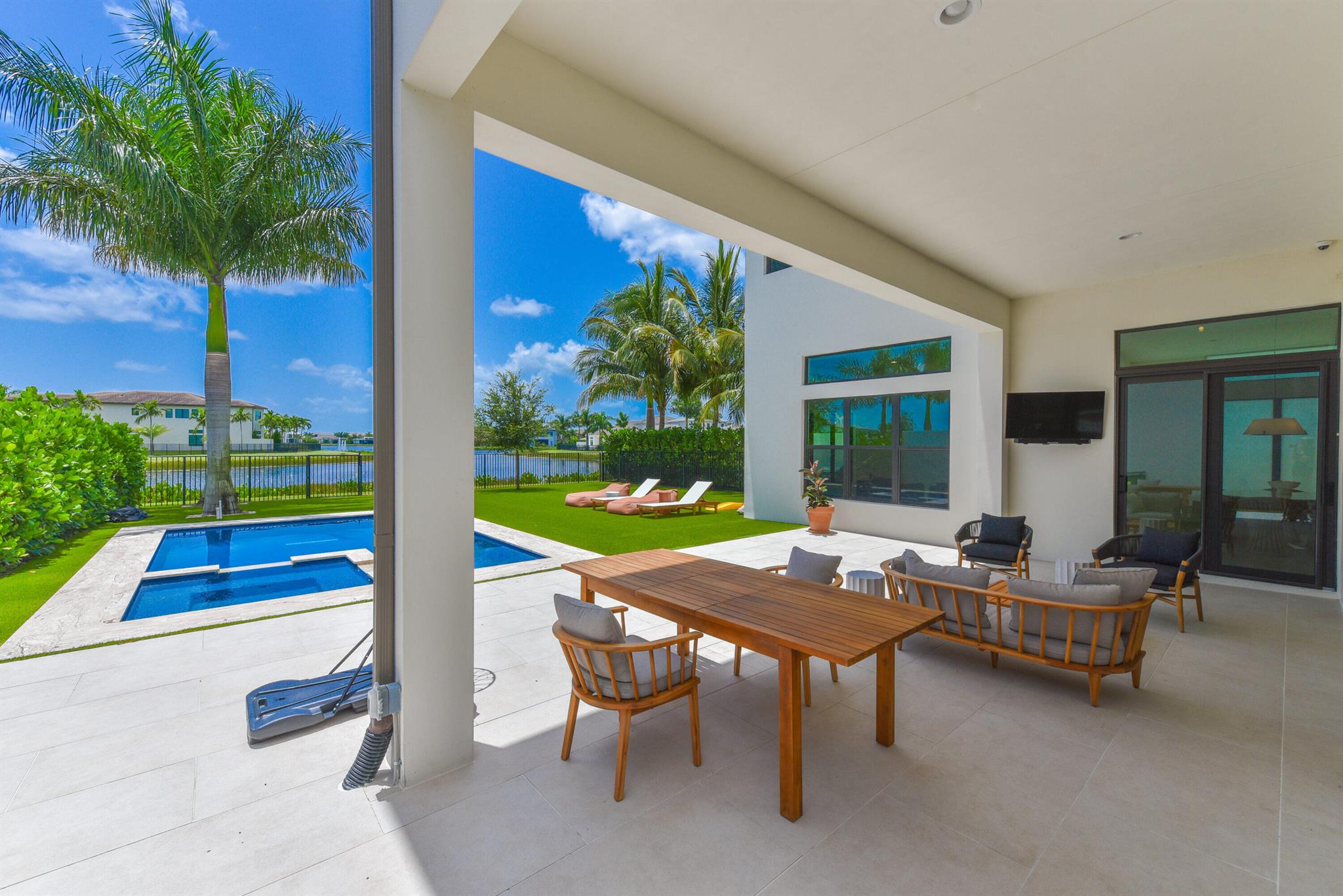 BOCA BRIDGES - Residential