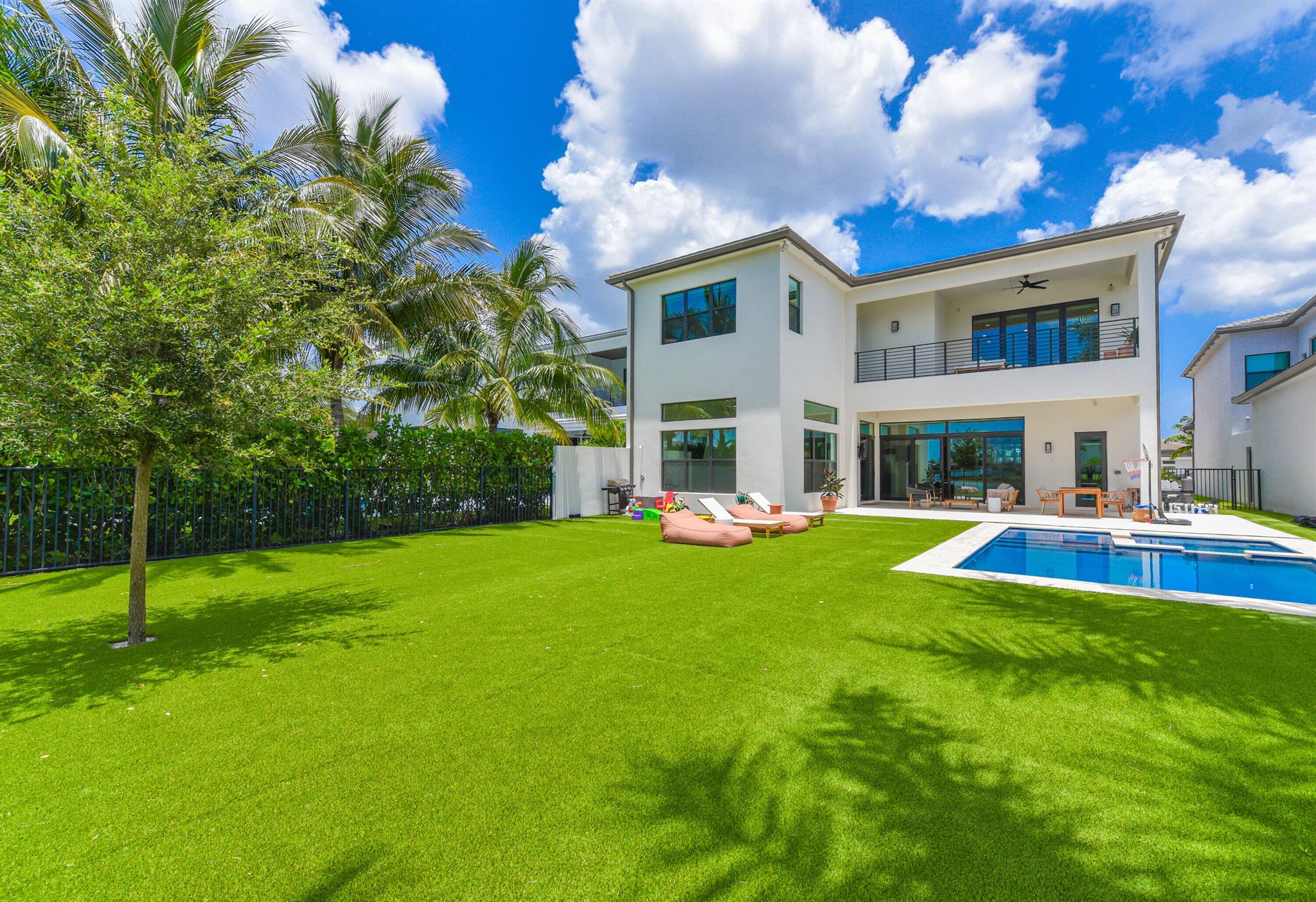 BOCA BRIDGES - Residential