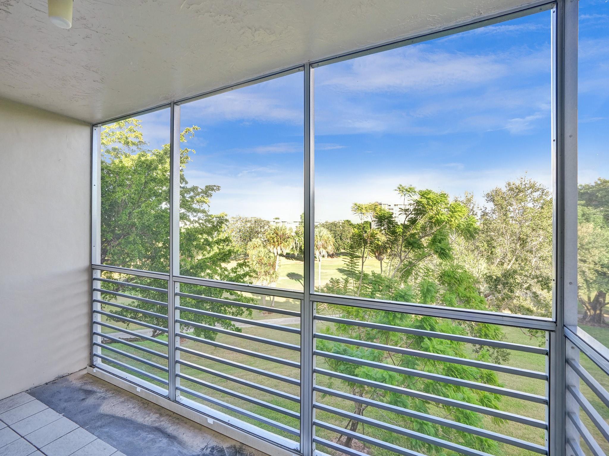 Palm Aire - Residential