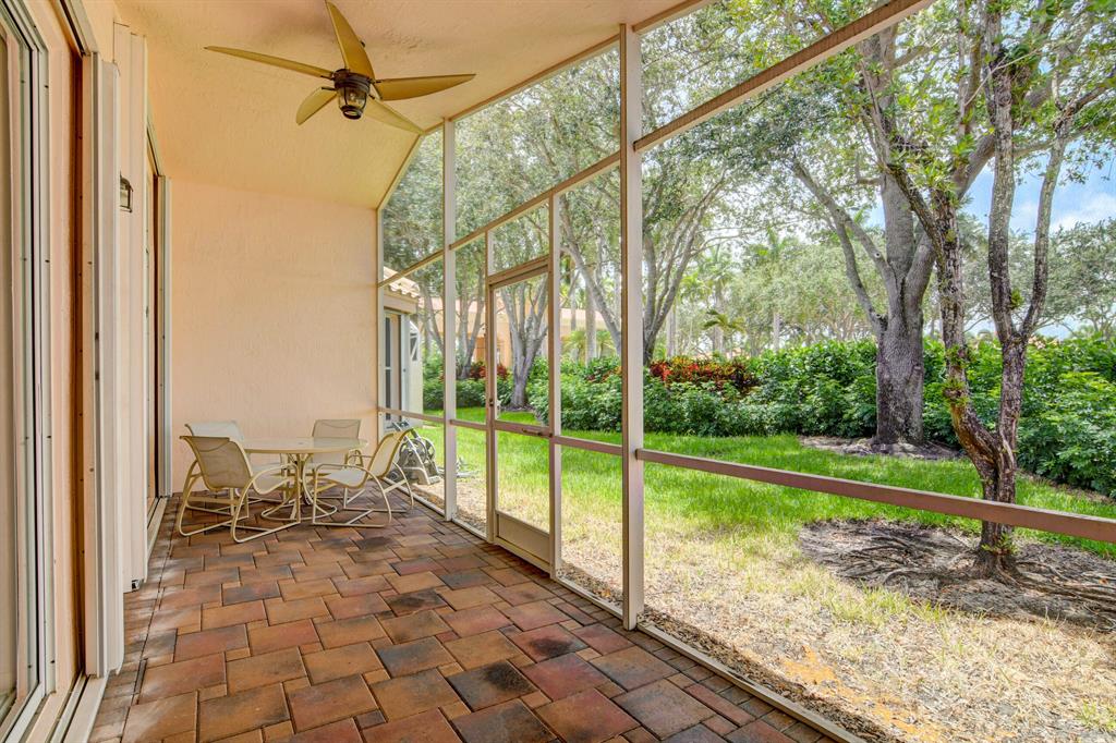 CASCADE LAKES - Residential