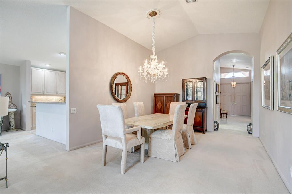 CASCADE LAKES - Residential