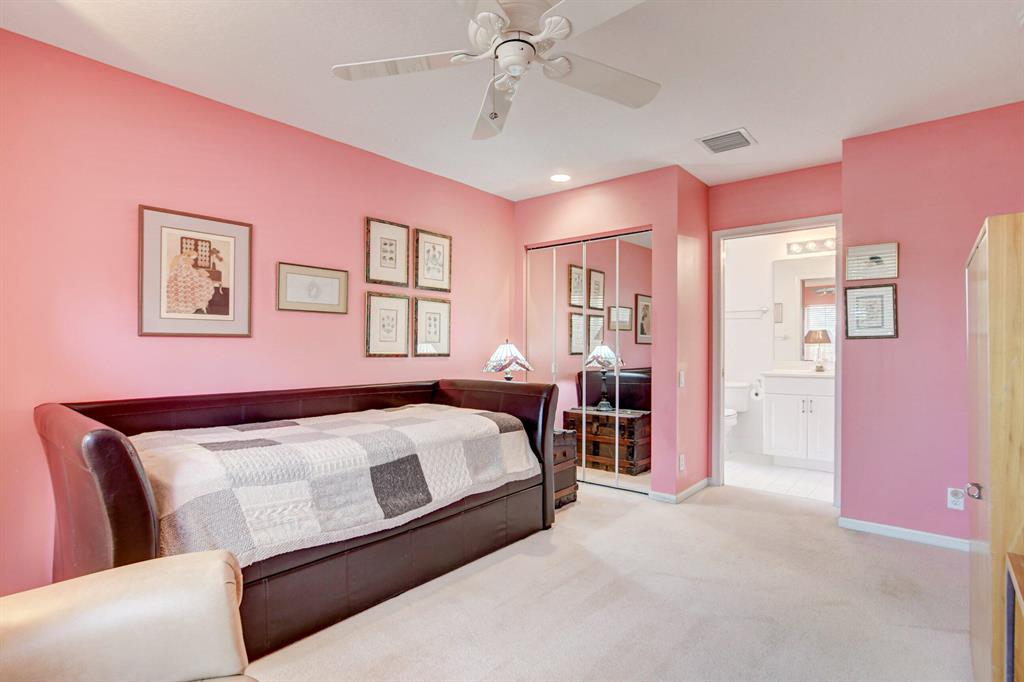 CASCADE LAKES - Residential