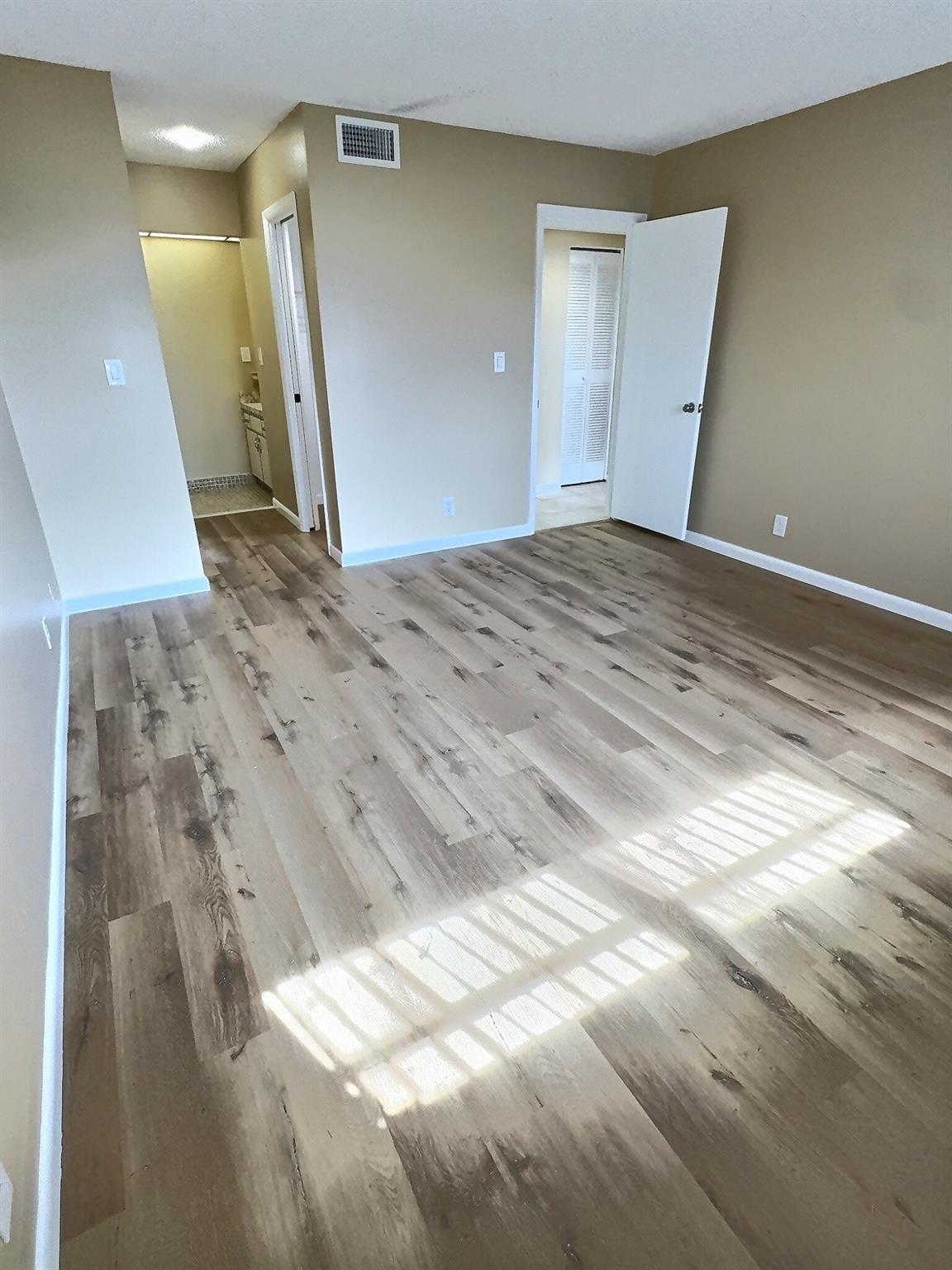 Fairways Of Coral Spgs Co - Residential Lease