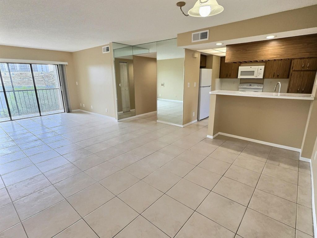 Photo of 9150 NW 38th Drive #306, Coral Springs, FL 33065 (MLS # F10536323)