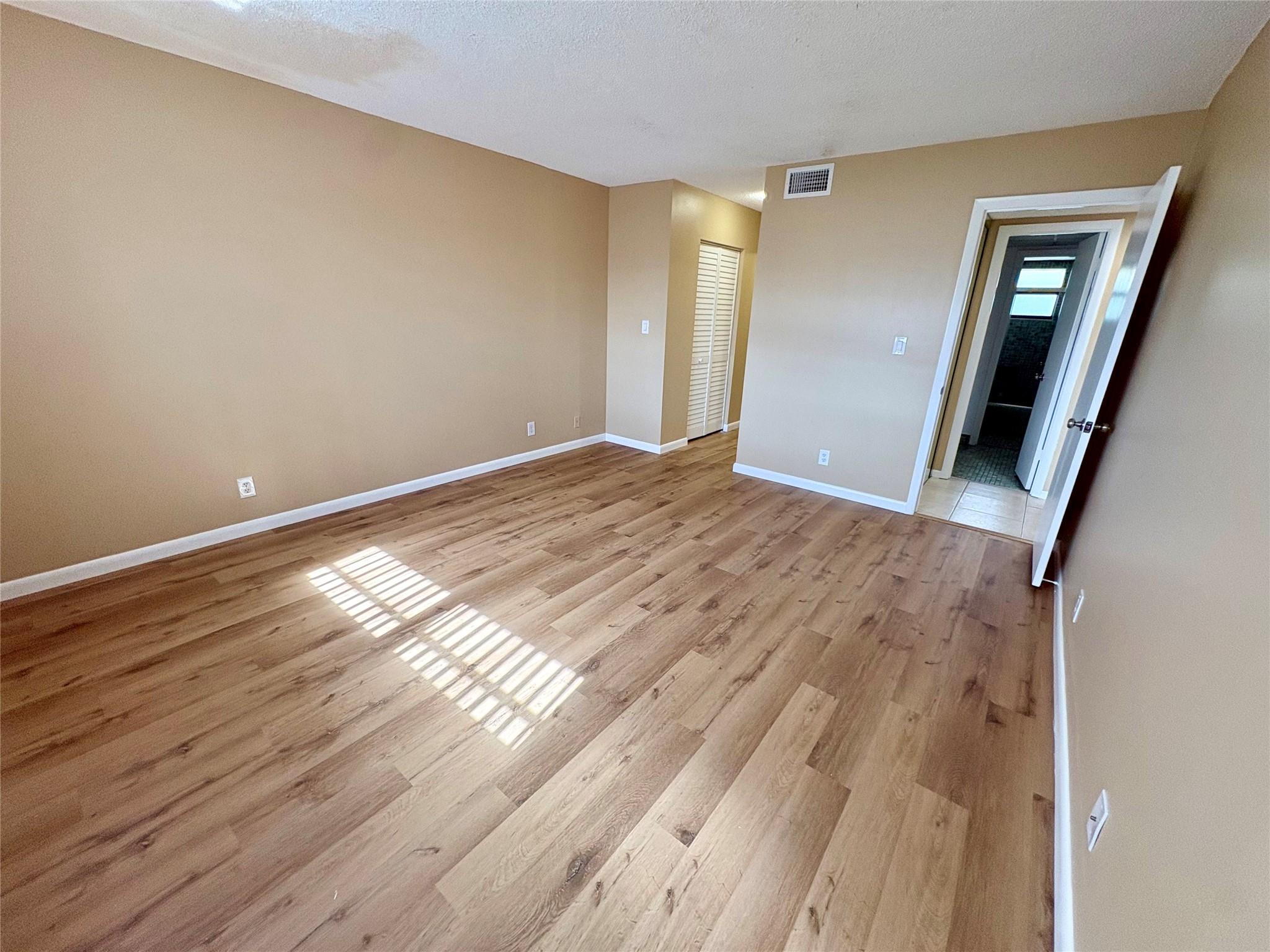 Fairways Of Coral Spgs Co - Residential Lease