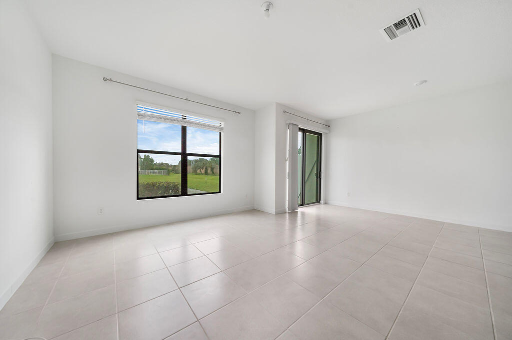 MEDITERRANEA - Residential Lease