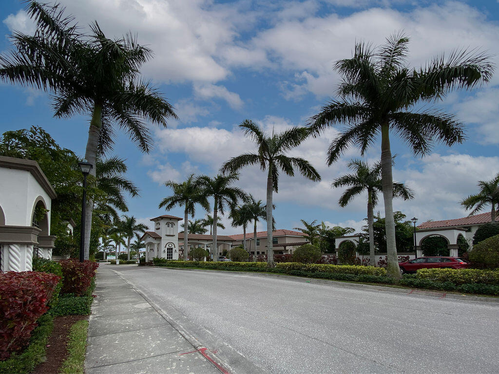 MEDITERRANEA - Residential Lease