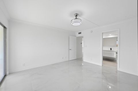 Tiny photo for 3204 Portofino Point #B4, Coconut Creek, FL 33066 (MLS # B26022282)