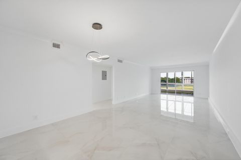 Tiny photo for 3204 Portofino Point #B4, Coconut Creek, FL 33066 (MLS # B26022282)