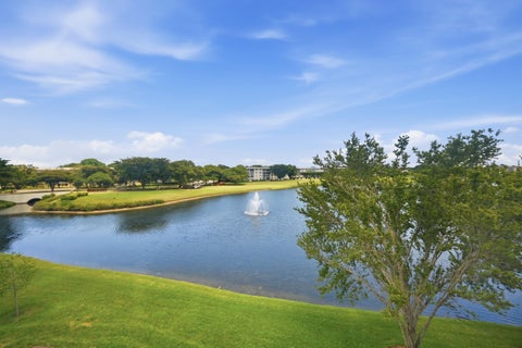 Photo of 3204 Portofino Point #B4, Coconut Creek, FL 33066 (MLS # B26022282)