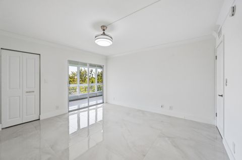 Tiny photo for 3204 Portofino Point #B4, Coconut Creek, FL 33066 (MLS # B26022282)