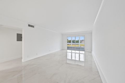 Tiny photo for 3204 Portofino Point #B4, Coconut Creek, FL 33066 (MLS # B26022282)