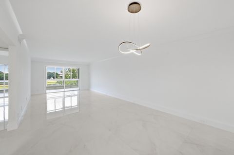 Tiny photo for 3204 Portofino Point #B4, Coconut Creek, FL 33066 (MLS # B26022282)