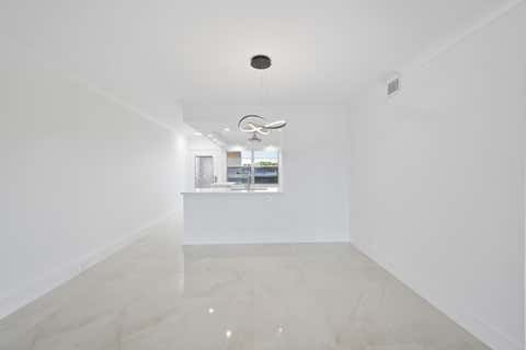 Tiny photo for 3204 Portofino Point #B4, Coconut Creek, FL 33066 (MLS # B26022282)