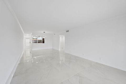 Tiny photo for 3204 Portofino Point #B4, Coconut Creek, FL 33066 (MLS # B26022282)