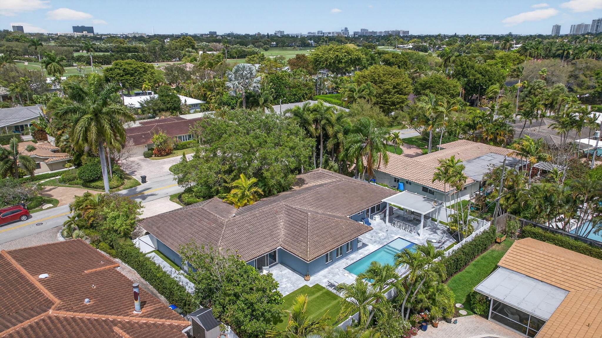 CORAL RIDGE COUNTRY CLUB - Residential