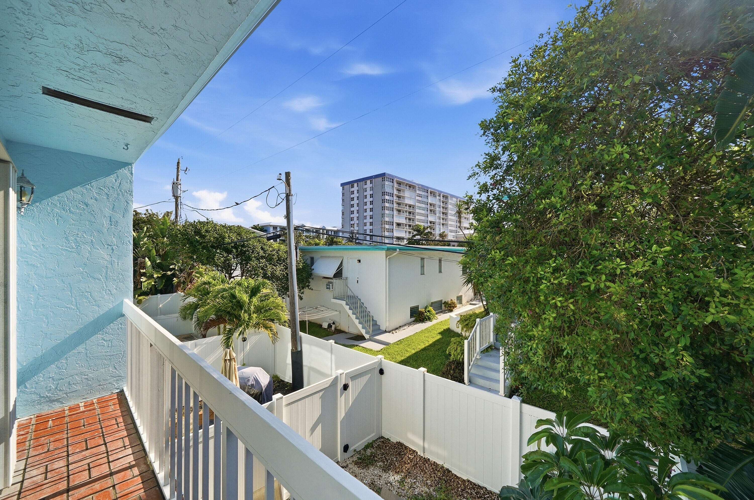 PARKSIDE CONDO - Residential Lease