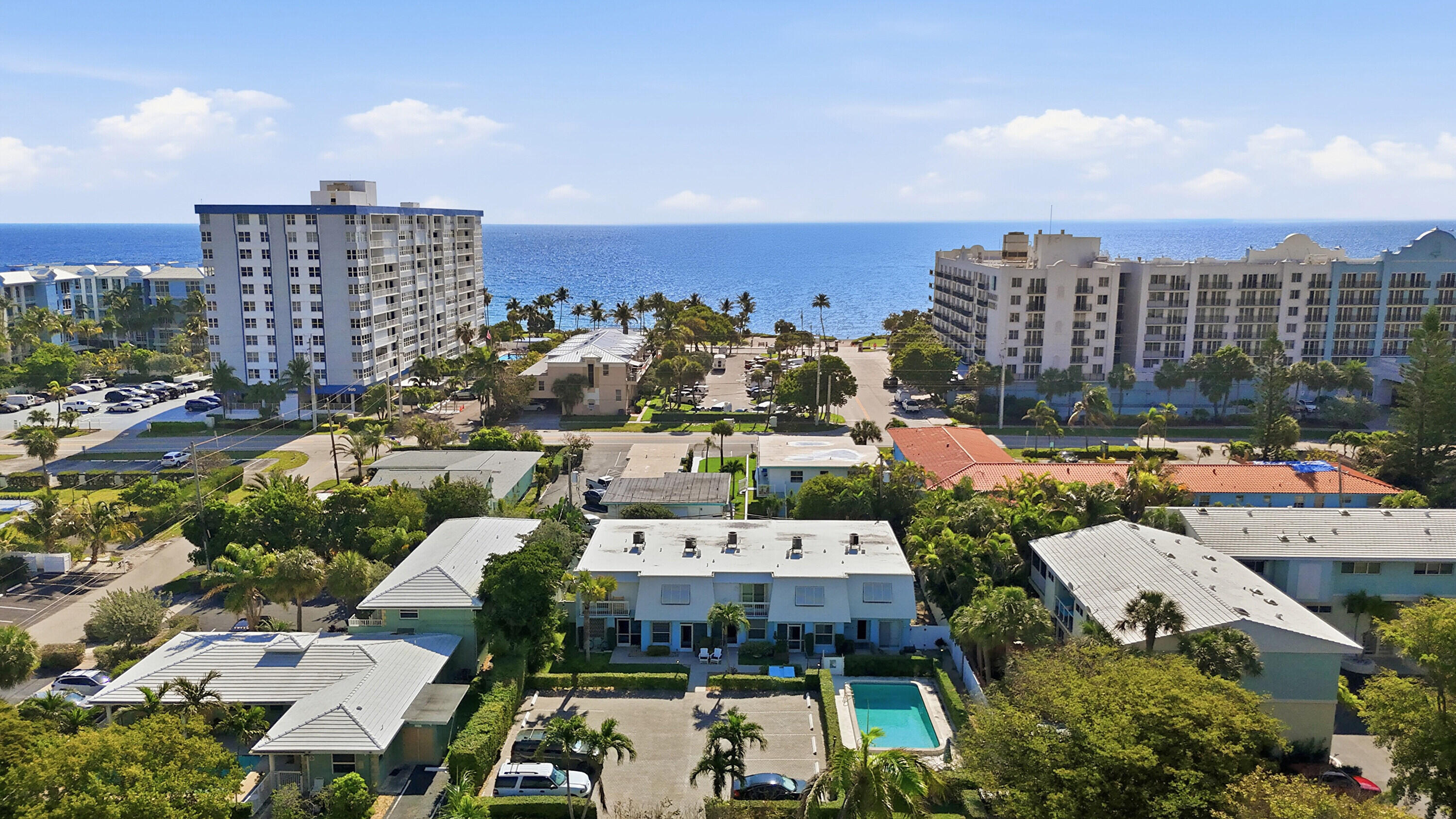 PARKSIDE CONDO - Residential Lease