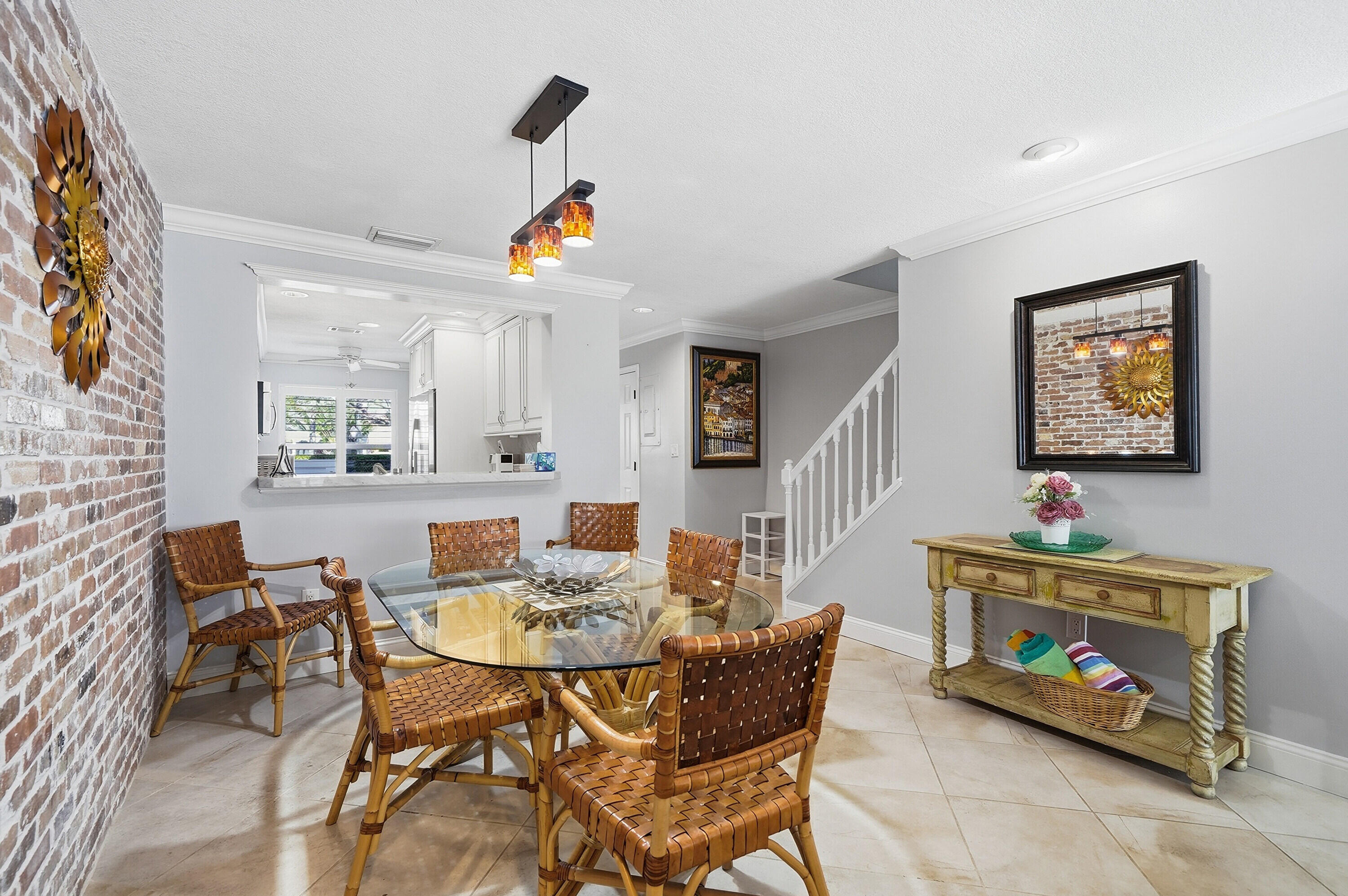 PARKSIDE CONDO - Residential Lease