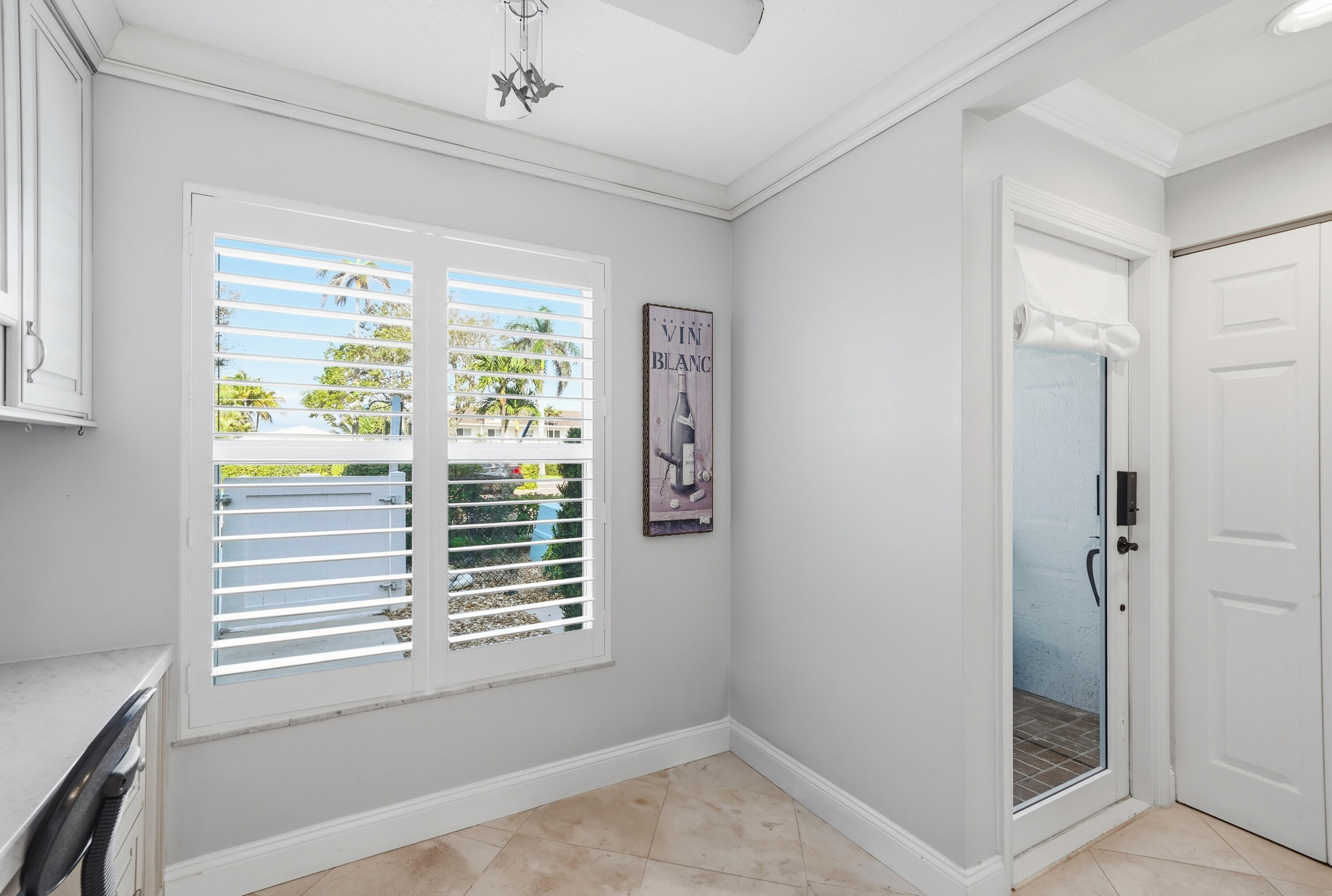 PARKSIDE CONDO - Residential Lease