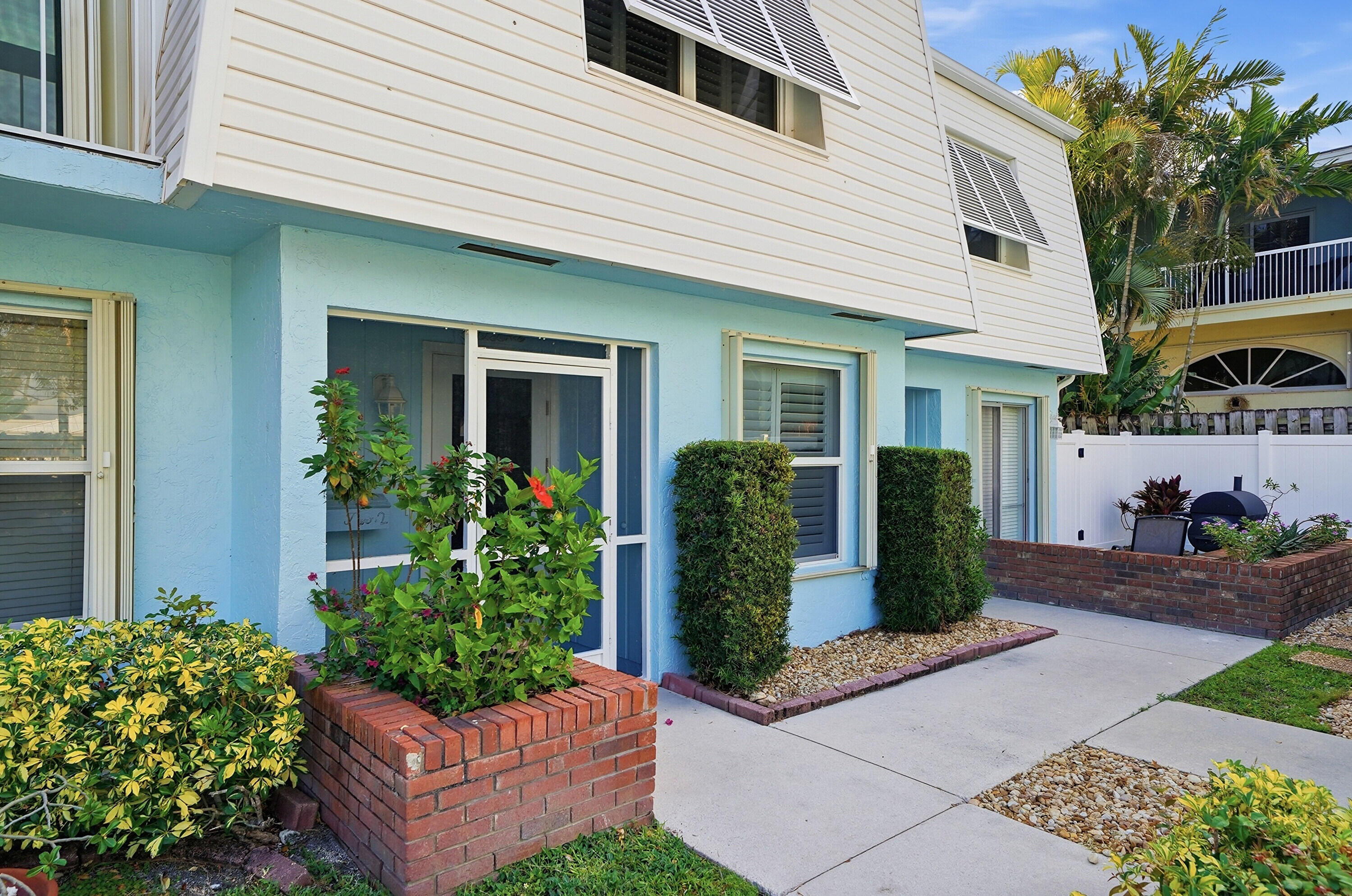 PARKSIDE CONDO - Residential Lease