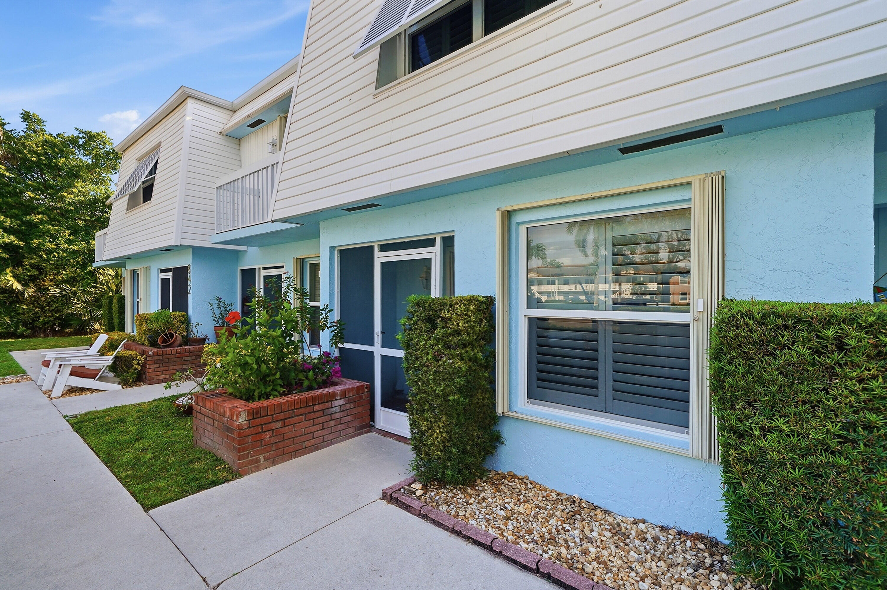 PARKSIDE CONDO - Residential Lease