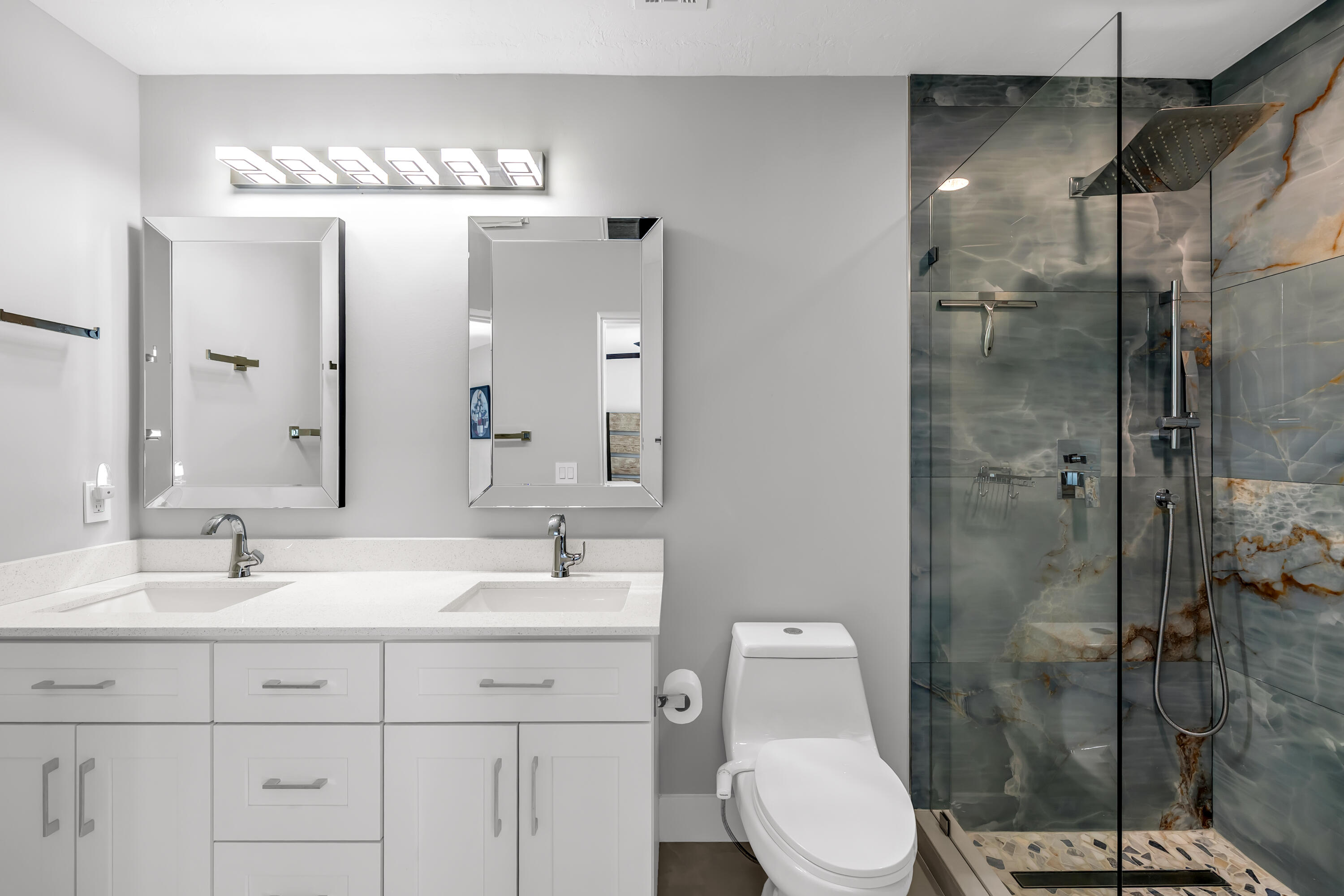 CORAL WOODS - Residential